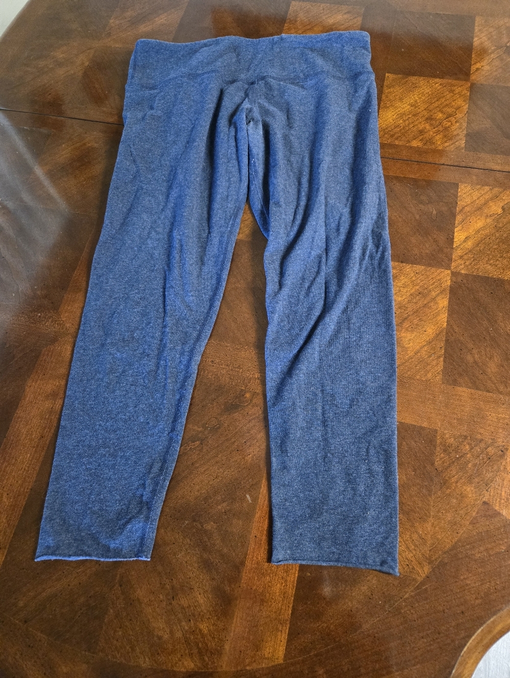 Lululemon Heathered Navy Crops